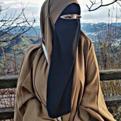 صورة صفية, امراه
