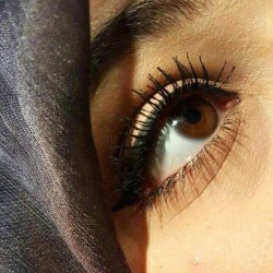 صورة الزوجةالوفية